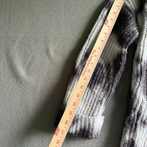 Anthropologie Avalon Tie-Dye Knit Cardigan Sweater Small Gray Cozy Winter - Picture 10 of 11